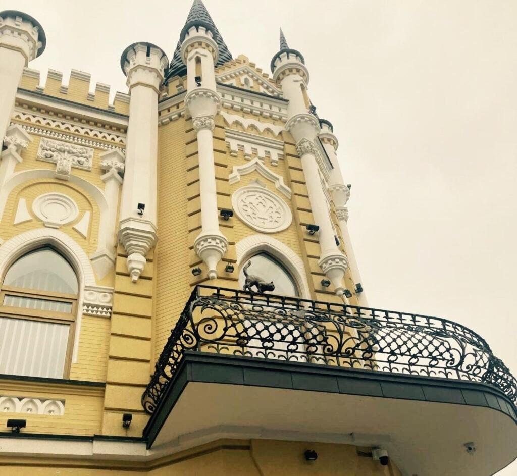 Новая Красивая Квартира. 切尔卡瑟 外观 照片
